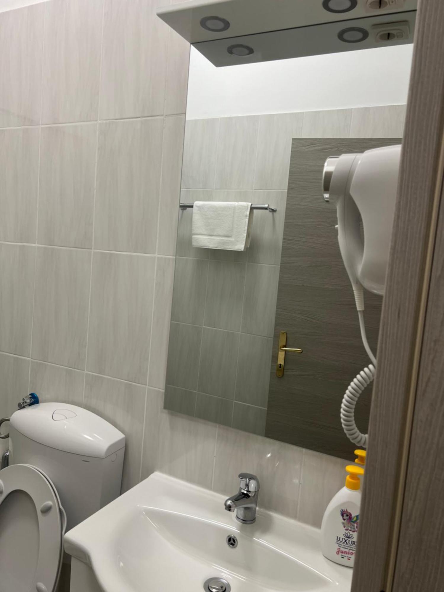 Turati Termini Bed & Breakfast Rome Exterior photo