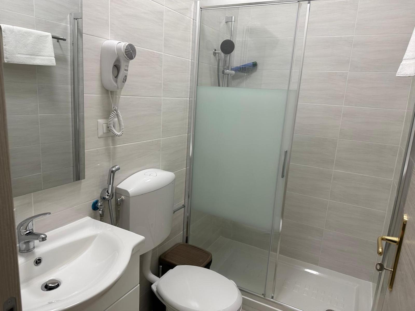 Turati Termini Bed & Breakfast Rome Exterior photo